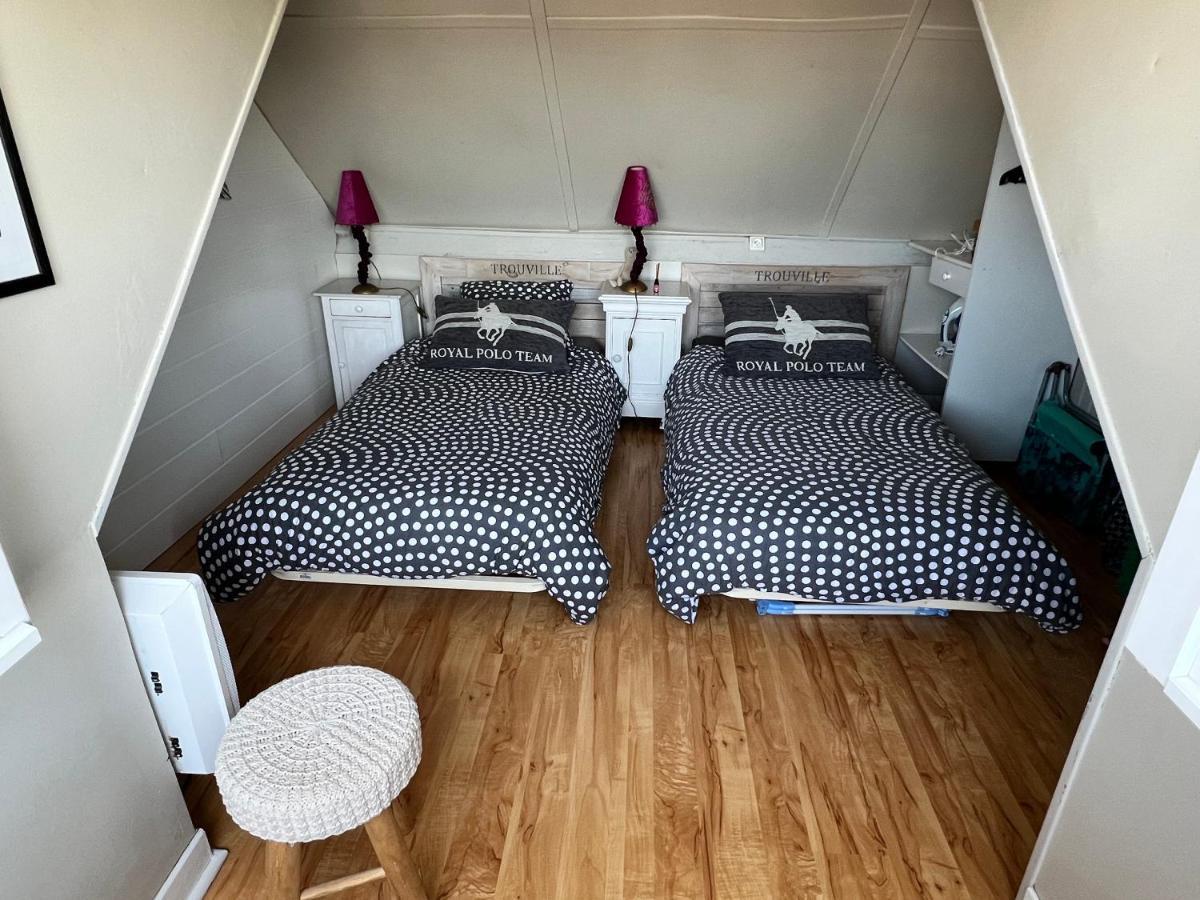 Location A Trouville Sur Mer Екстериор снимка